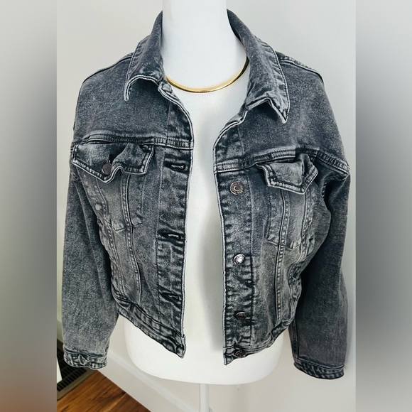 wild fable Jackets & Blazers - Black acid wash cropped Jean Jacket women XS  100% cotton Wild Fable